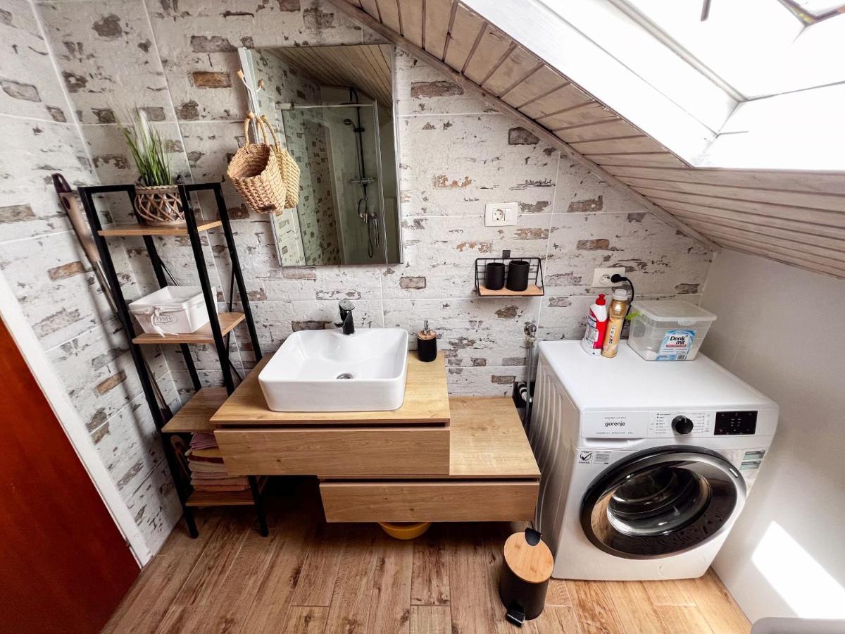 Apartment Cesare 3 Zastrazisce Экстерьер фото