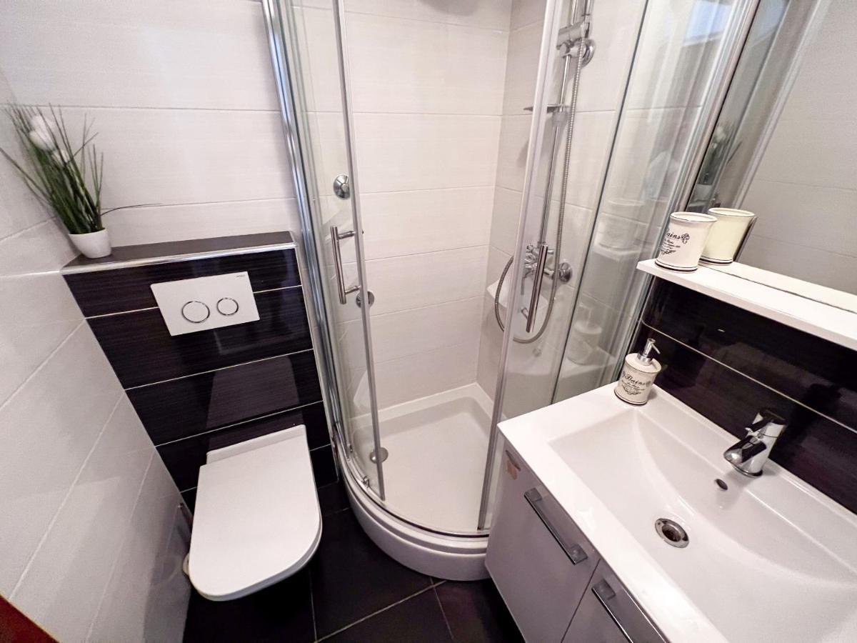 Apartment Cesare 3 Zastrazisce Экстерьер фото