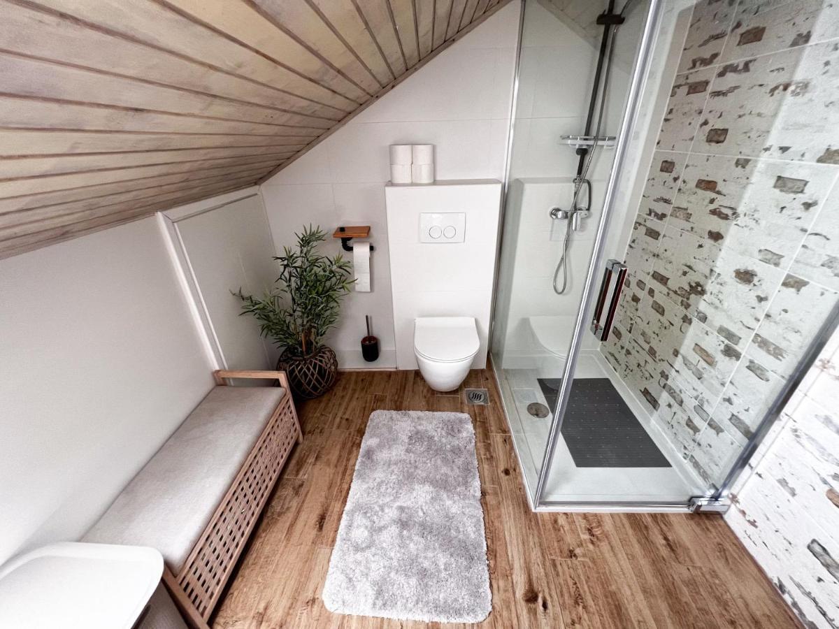 Apartment Cesare 3 Zastrazisce Экстерьер фото