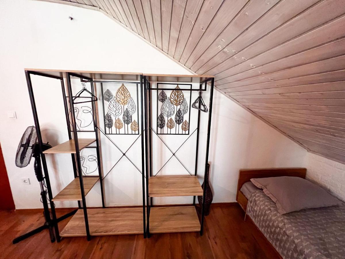 Apartment Cesare 3 Zastrazisce Экстерьер фото