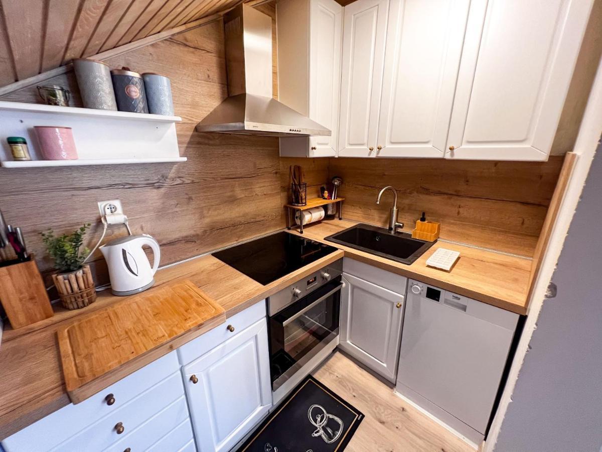 Apartment Cesare 3 Zastrazisce Экстерьер фото
