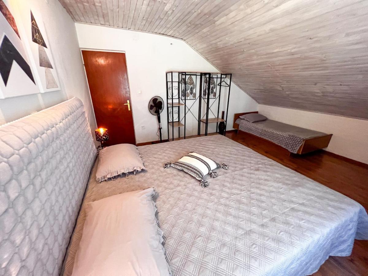 Apartment Cesare 3 Zastrazisce Экстерьер фото